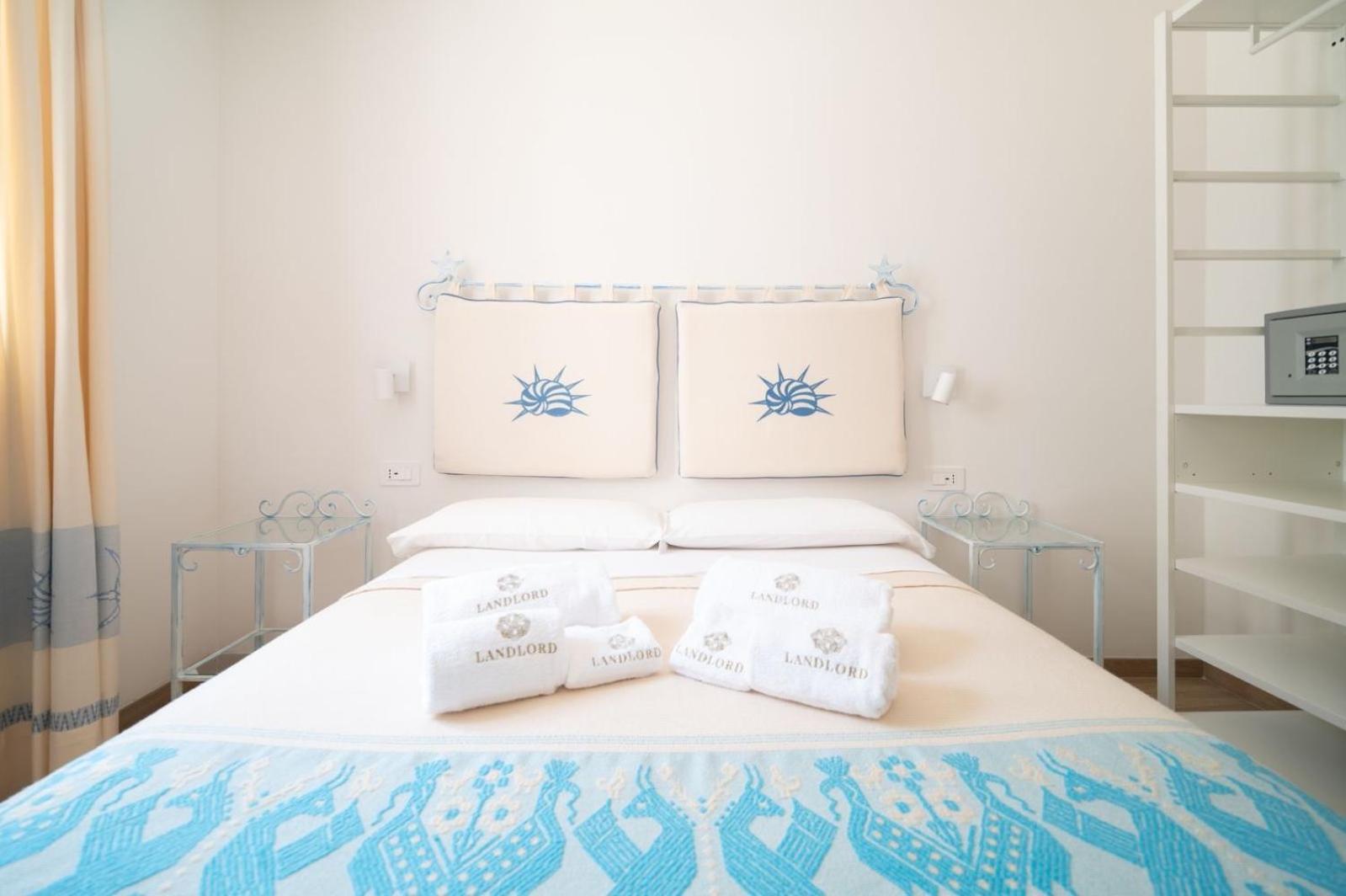 Landlord Hotel Alghero Bagian luar foto